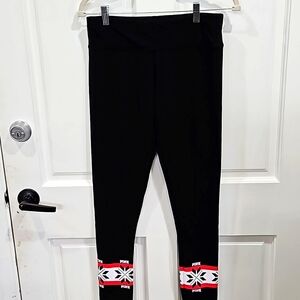Victoria Secret Black Winter Patterned  Yoga Leggings